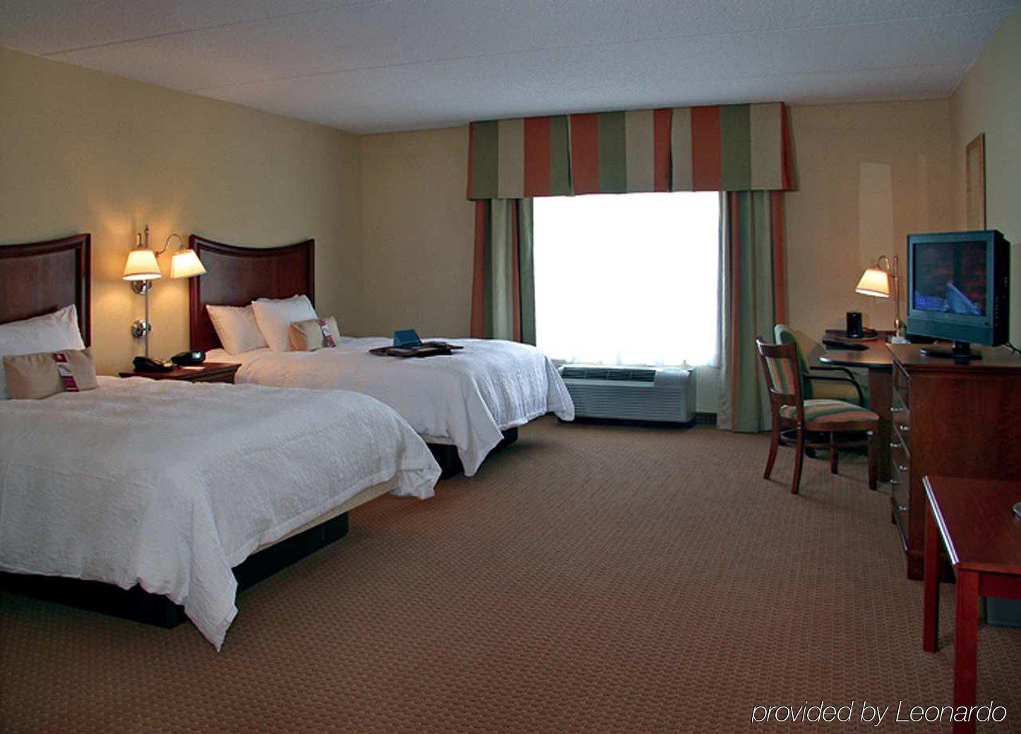 Hotel Hampton &